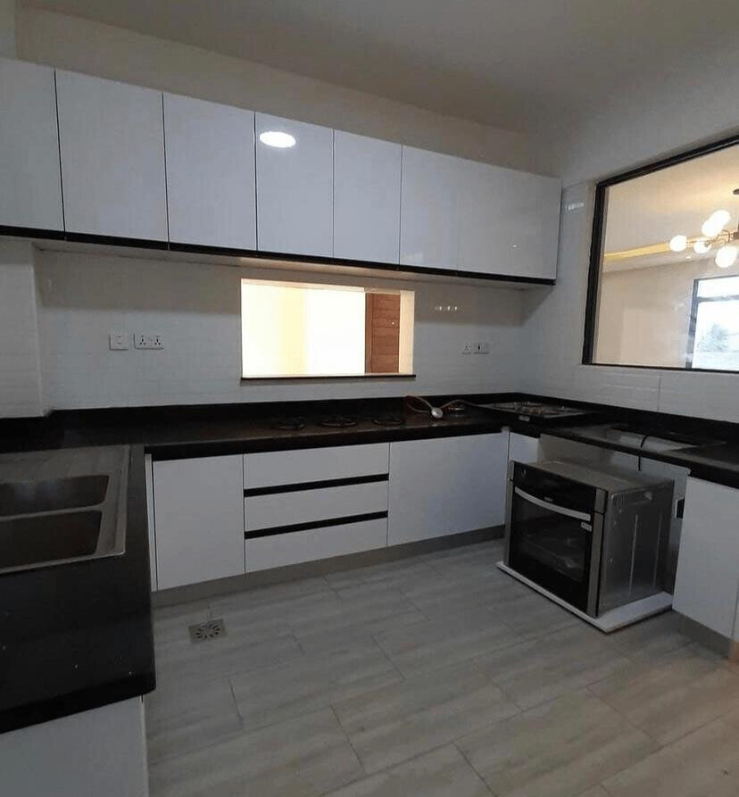 4BR Luxury Apartment with High-Speed Lifts & Custom Finishes - Kileleshwa