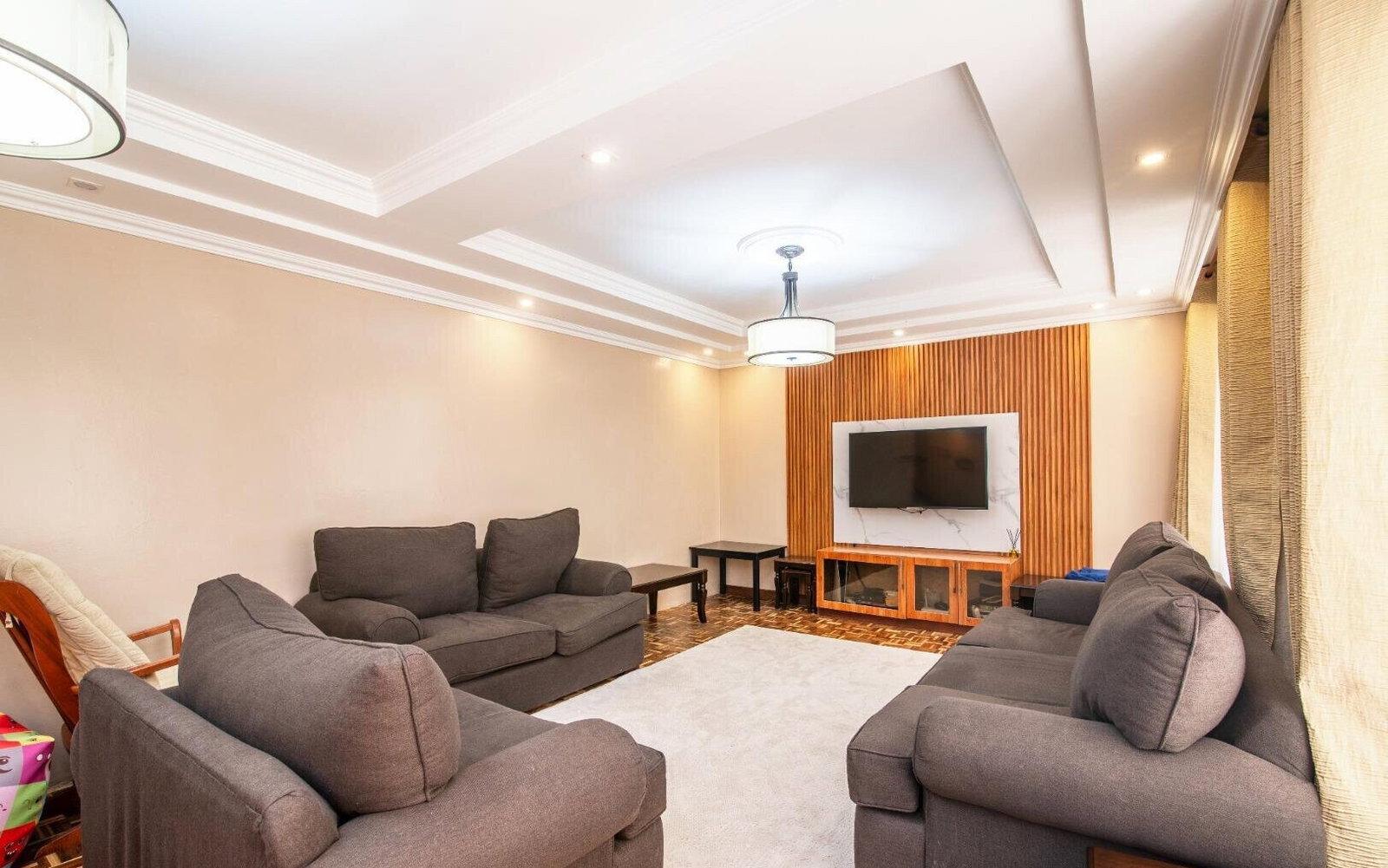 4 En-Suite Bedrooms with Private Backyard - Kilimani