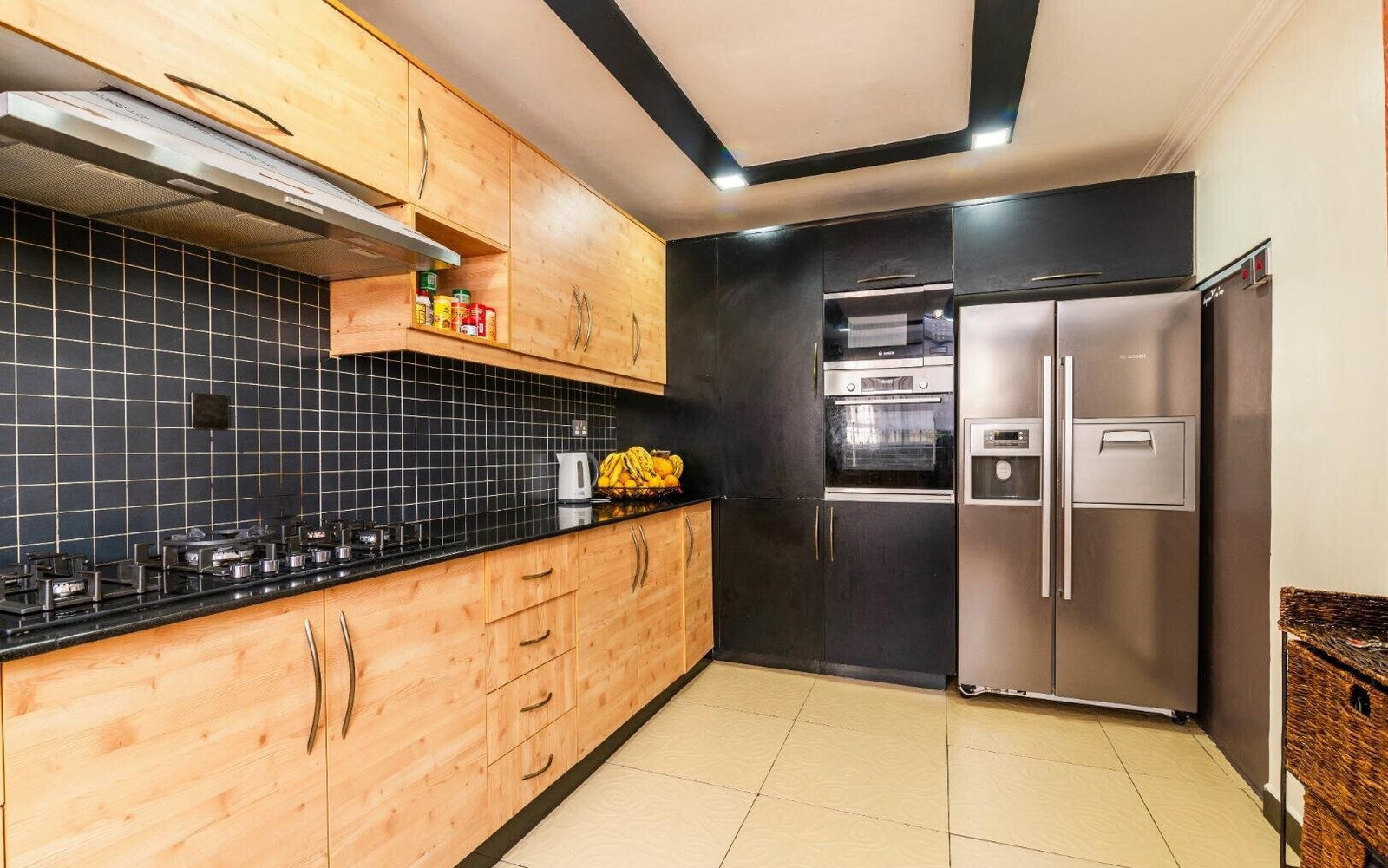 4 En-Suite Bedrooms with Private Backyard - Kilimani