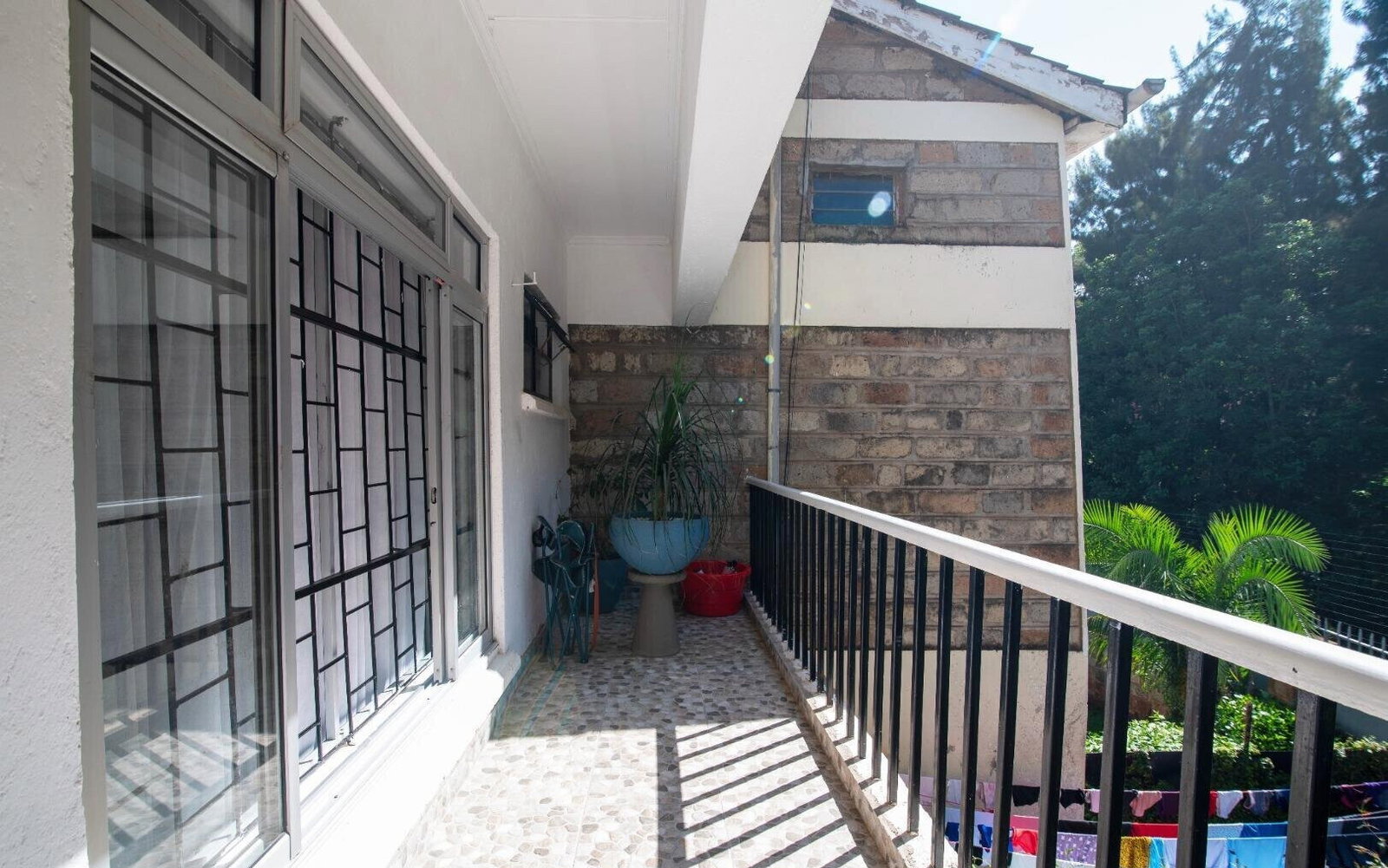 4 En-Suite Bedrooms with Private Backyard - Kilimani