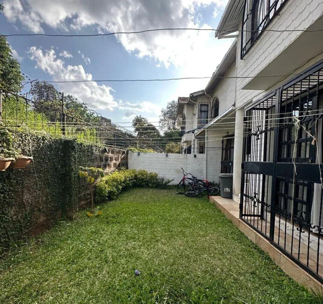 Newly Refurbished 4BR Maisonette with DSQ & Study - Kileleshwa
