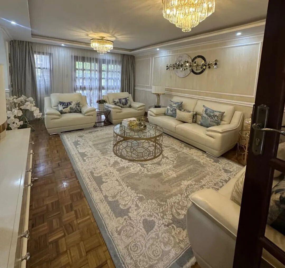 Newly Refurbished 4BR Maisonette with DSQ & Study - Kileleshwa
