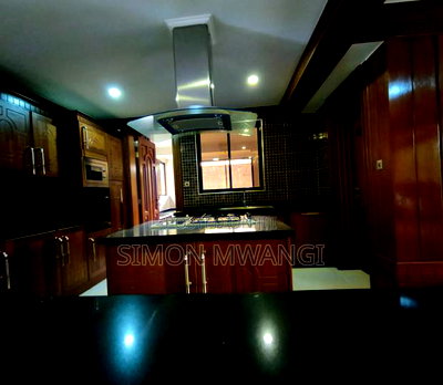 8bdrm Townhouse/Terrace in Spring Valley for sale - Image 3