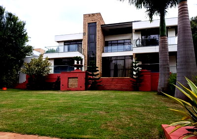 50x100 Plot 5BR Villa in Karen