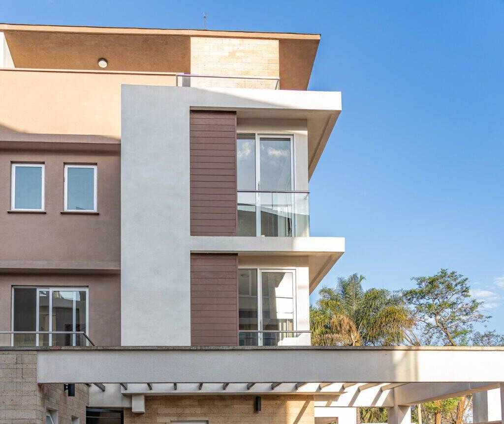 4BR All-Ensuite Townhouse with Pool & DSQ - Lavington