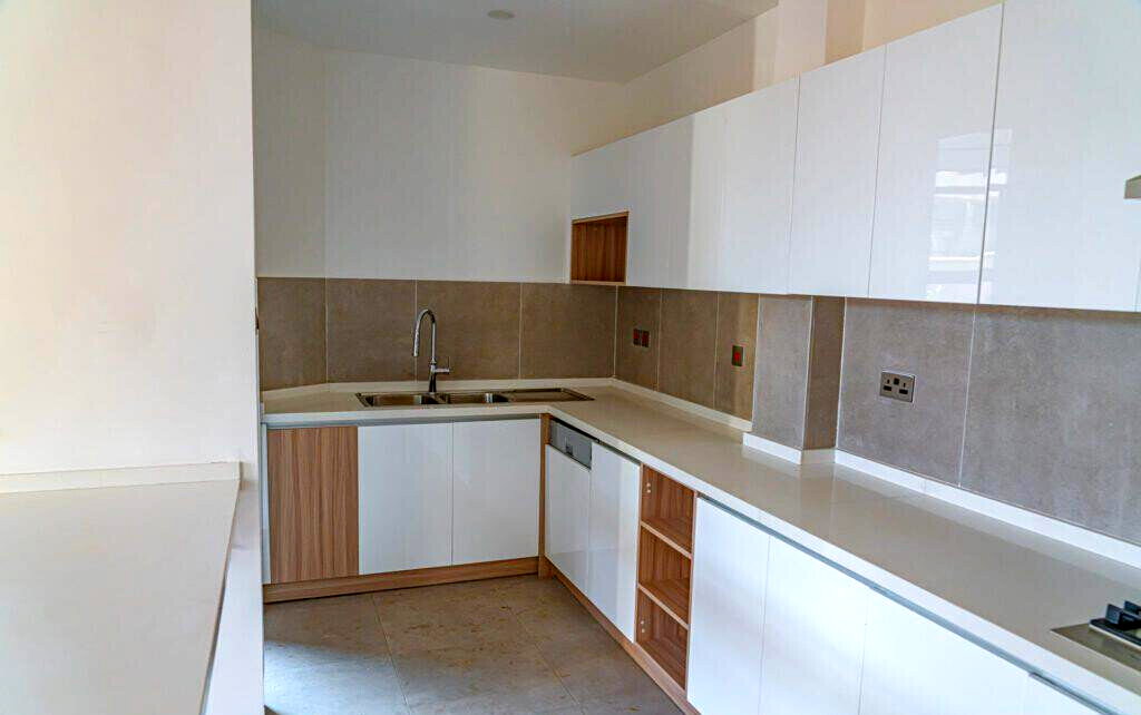 4BR All-Ensuite Townhouse with Pool & DSQ - Lavington