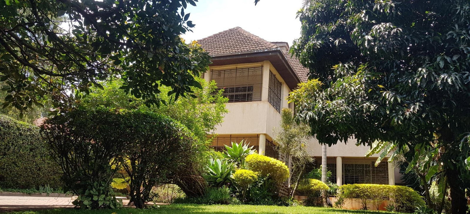 Private Guest Wing Mansion - Runda