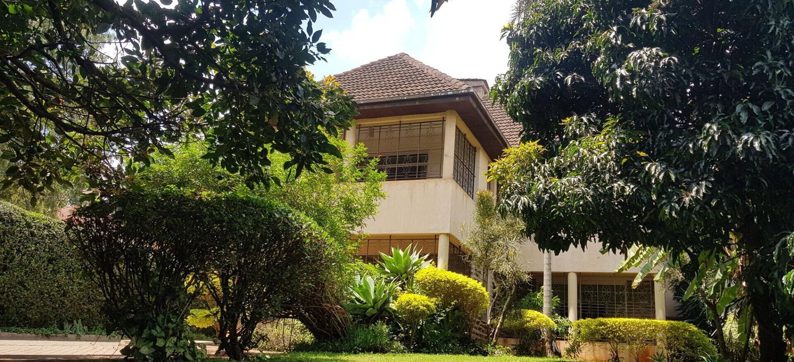 Private Guest Wing Mansion - Runda