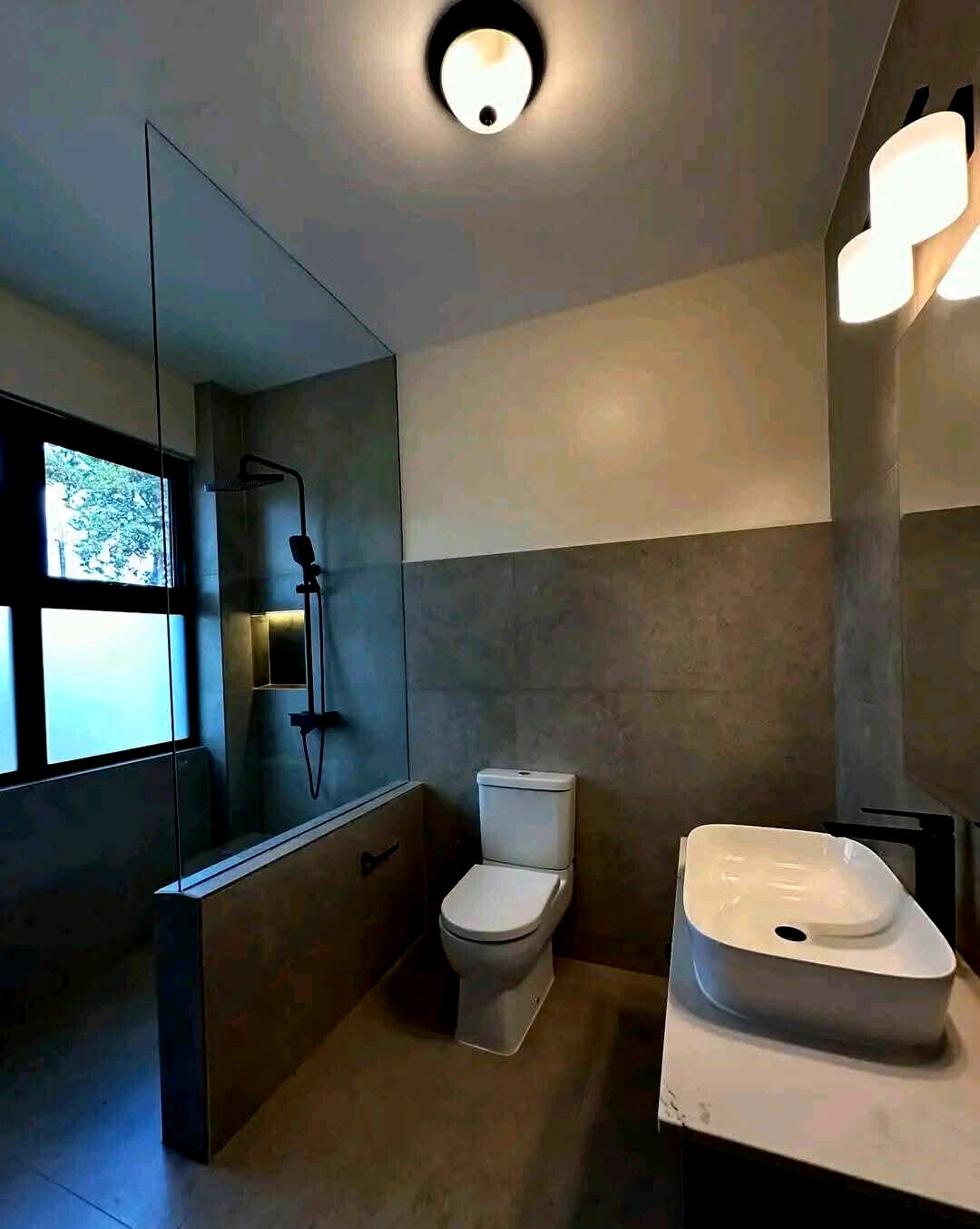 5BR All-Ensuite Townhouse with Attic Lounge & Study - Runda