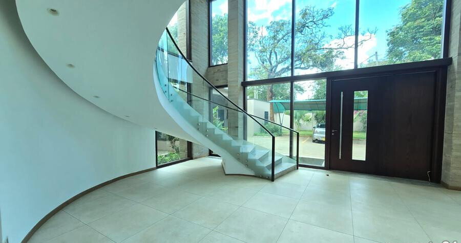5BR Villa with Jacuzzi & Private Gym - Lower Kabete