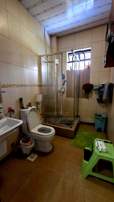 4bdrm Mansion in Kitisuru for sale - Image 10