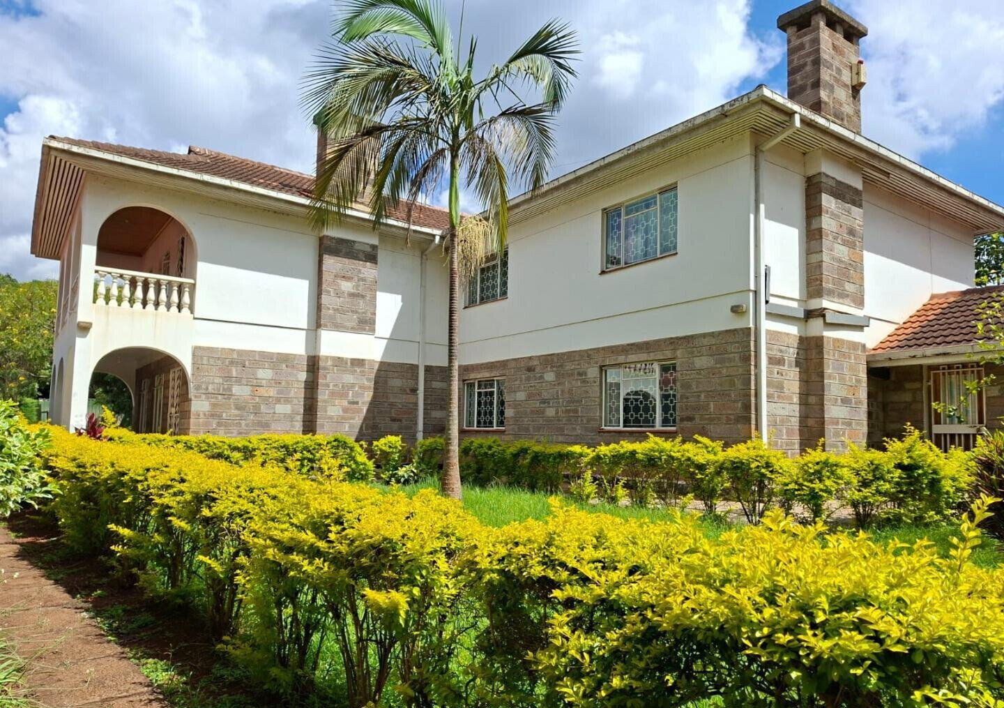 Half-Acre Diplomatic Zone Office with 8 Rooms - Gigiri