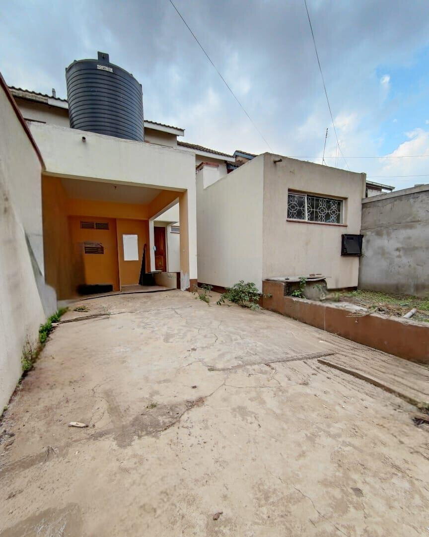 3BR Townhouse with DSQ & Gated Community – Langata