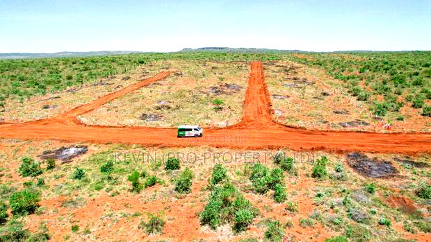 Affordable Plots in a Gated Community Concept in Nachu