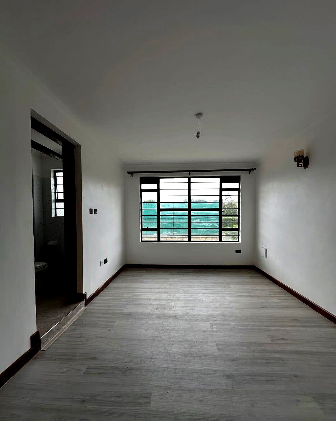 4BR Townhouse with Rooftop Terrace & Ample Parking - Ngong