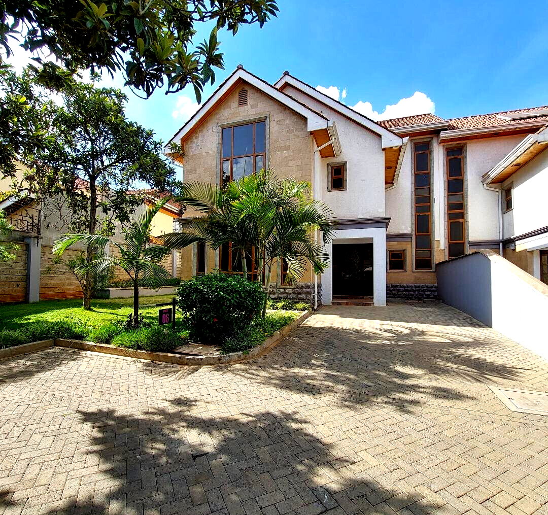 5-Ensuite Townhouse with Attic & Mahogany Floors - Lavington