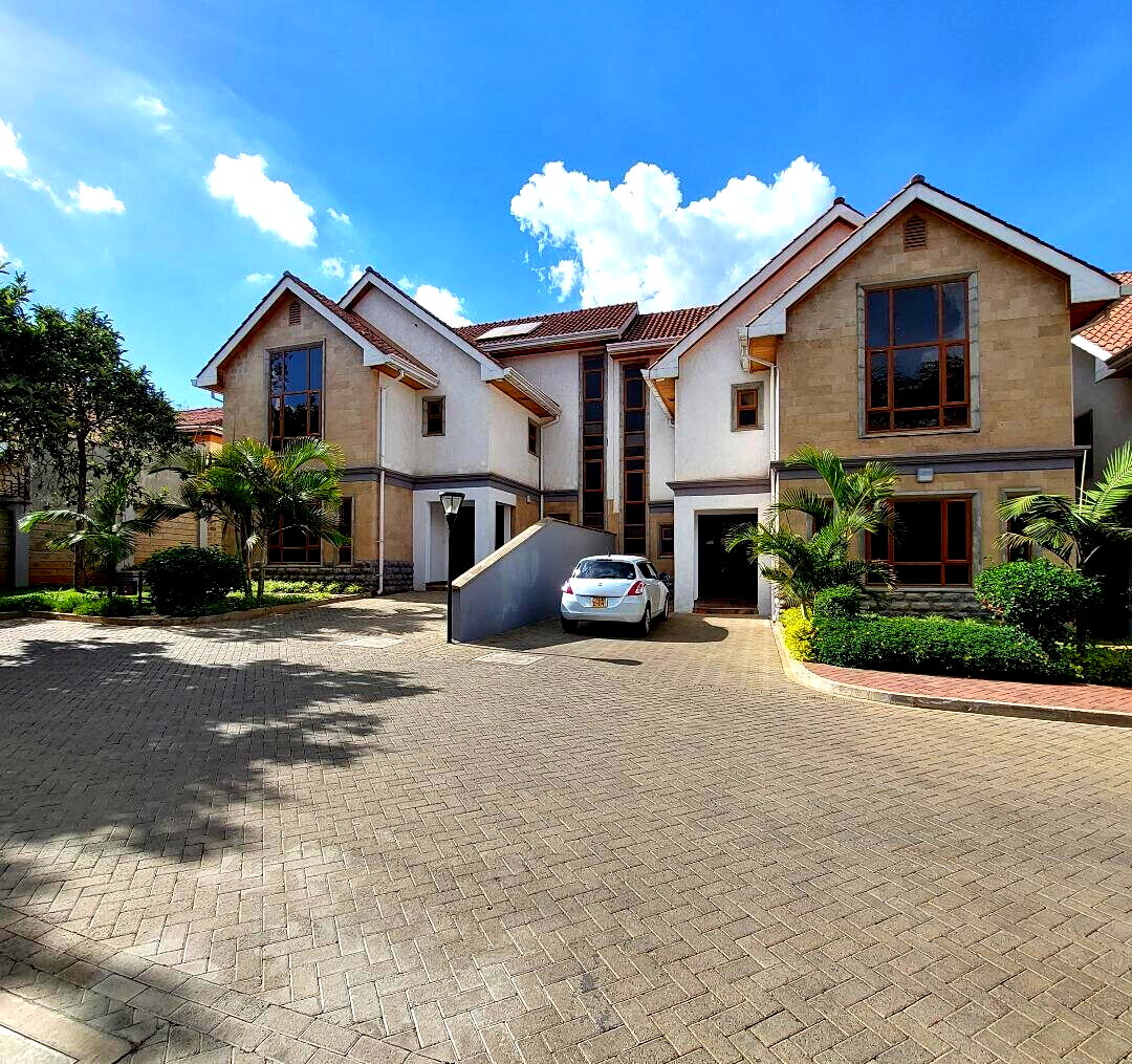 5-Ensuite Townhouse with Attic & Mahogany Floors - Lavington