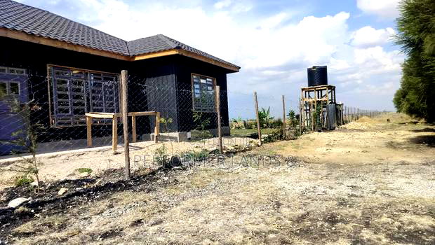 Kisaju Ready Title 50 X100 Plots at