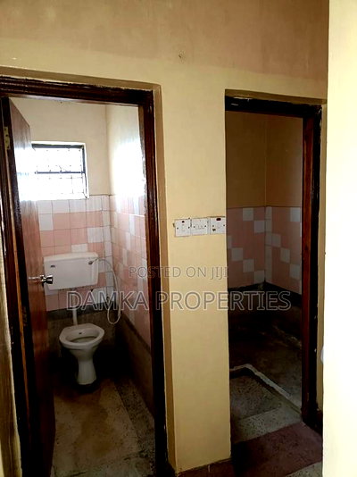 4bdrm Maisonette in Kiamunyi, Nakuru Town East for rent - Image 8