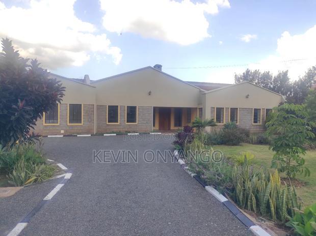 4bdrm Bungalow in Karen for rent