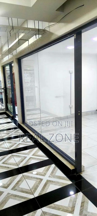 Vacant Westlands Shop to Let - Image 5