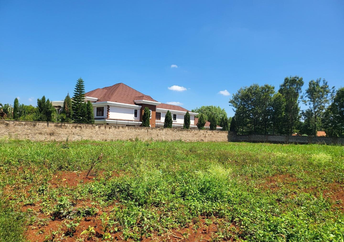 Half Acre Runda Plot at KSh 70M
