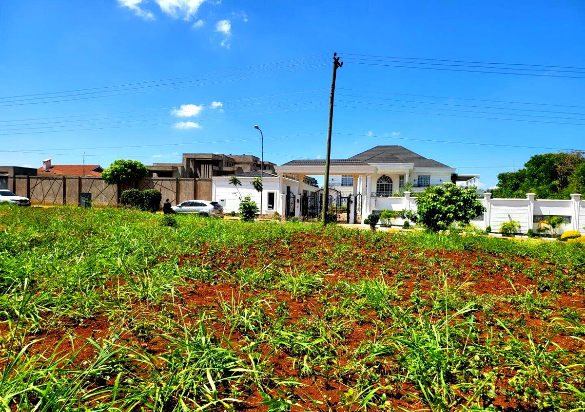 Half Acre Runda Plot at KSh 70M