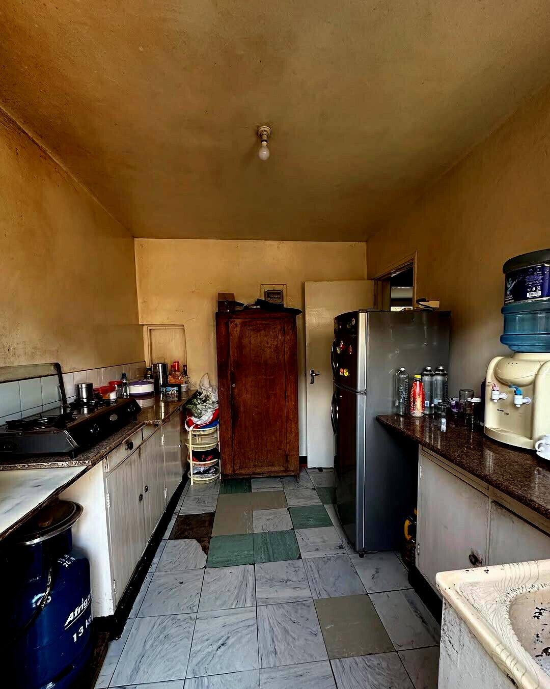 4BR Townhouse with DSQ & Front Garden - South C Fixer-Upper