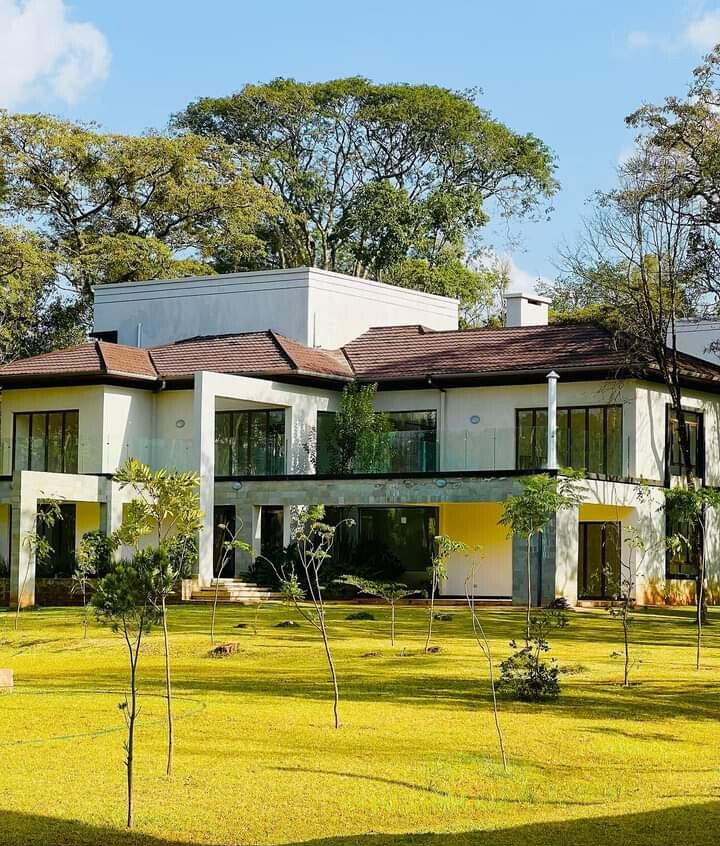 5-Ensuite Townhouse with Stream & Garden in Gated Karen Estate – KES 70M