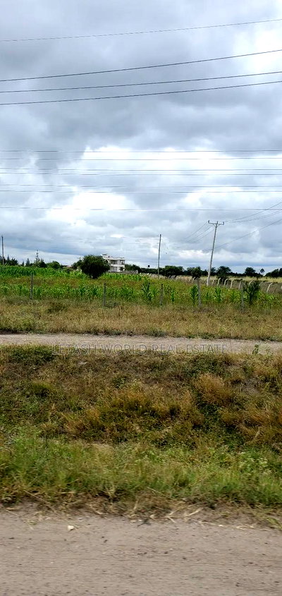 Kitengela Plains 2 Going for 1.49m 500mtrs From Highway - Image 2