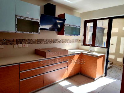4bdrm Townhouse/Terrace in Langata for sale - Image 7