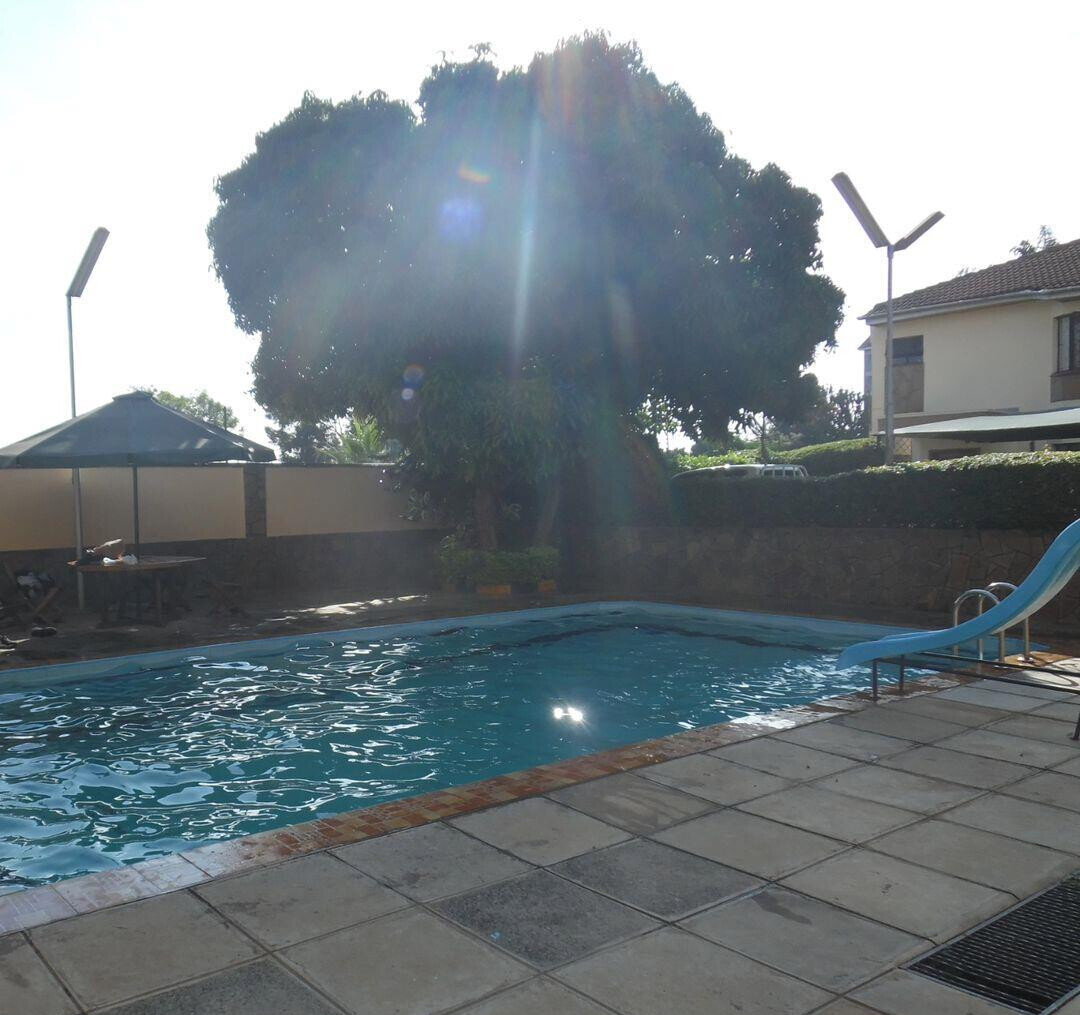 4-Bed Townhouse with Family Room & Gym - Lavington Near Kianda