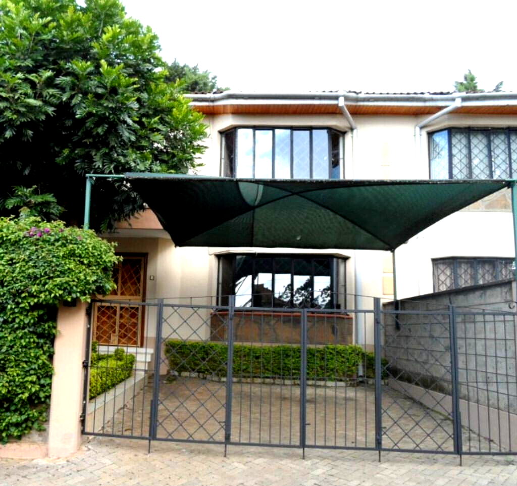 4-Bed Townhouse with Family Room & Gym - Lavington Near Kianda