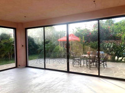 Furnished 5bdrm Villa in Diani for sale - Image 8