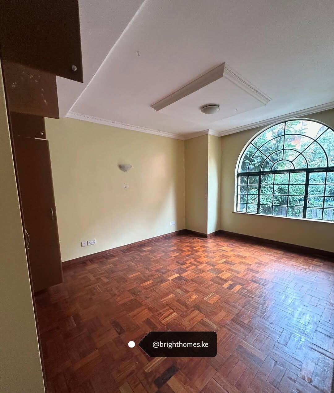 5 En-Suite Bedrooms with DSQ in Gated 12-Unit Court - Kilimani
