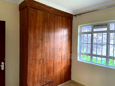 3bdrm Bungalow in Kamulu for rent - Image 5