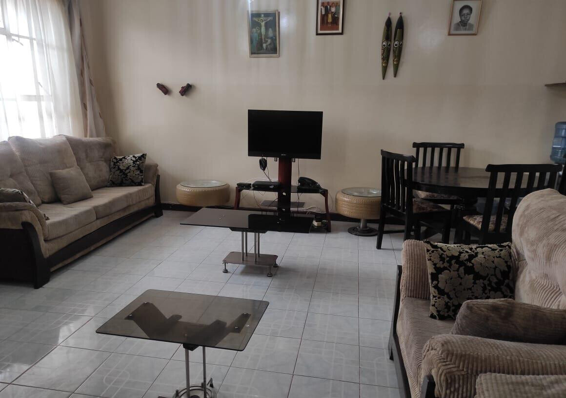 Newly Remodelled 4BR Maisonette with DSQ & Playground - South C
