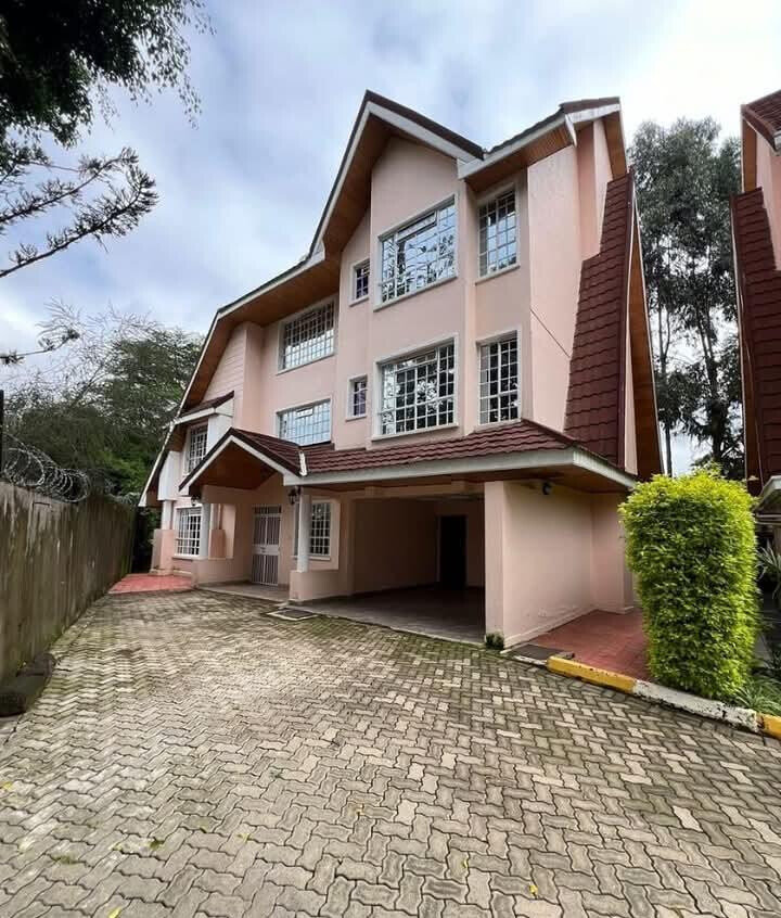 5-Ensuite Townhouse with DSQ in 3-Unit Compound - Lavington