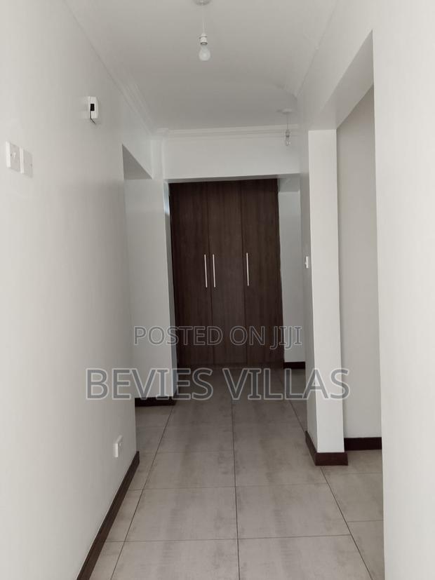 4bdrm Apartment in Parklands for sale