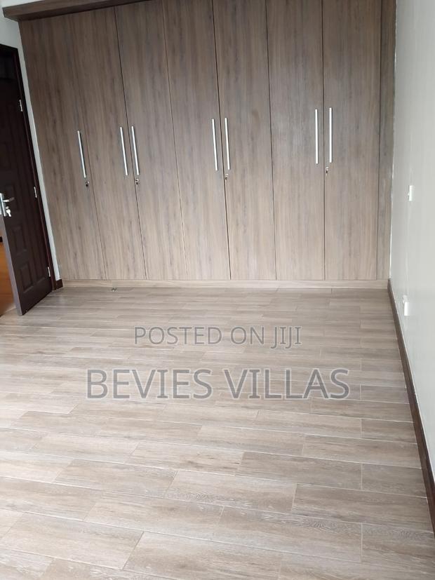 4bdrm Apartment in Parklands for sale