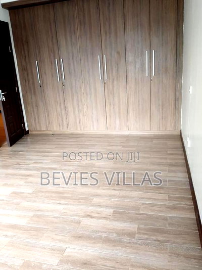 4bdrm Apartment in Parklands for sale - Image 17