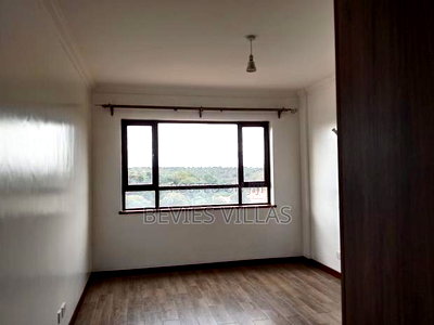 4bdrm Apartment in Parklands for sale - Image 3