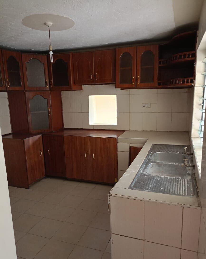 4BR All-Ensuite Mansion with Study & Backyard Garden - Nkoroi, Rongai
