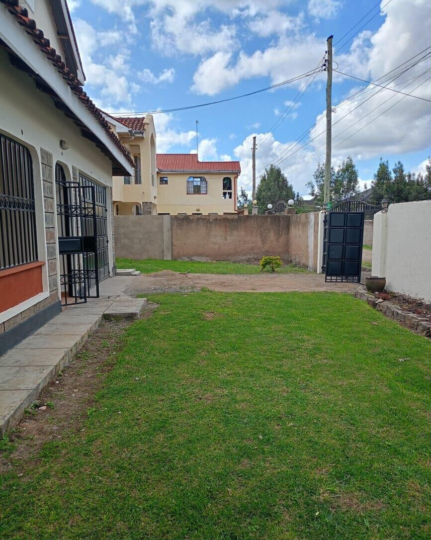 4BR All-Ensuite Mansion with Study & Backyard Garden - Nkoroi, Rongai