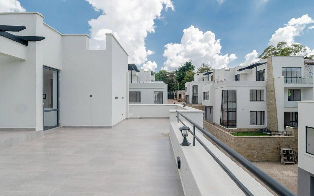 Ultra-Modern 5-Bed Townhouse in Exclusive Gated Community - Lavington