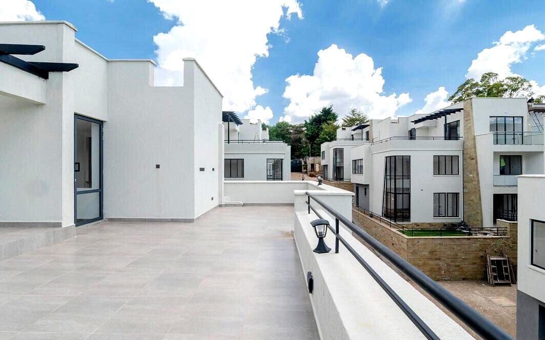 Ultra-Modern 5-Bed Townhouse in Exclusive Gated Community - Lavington