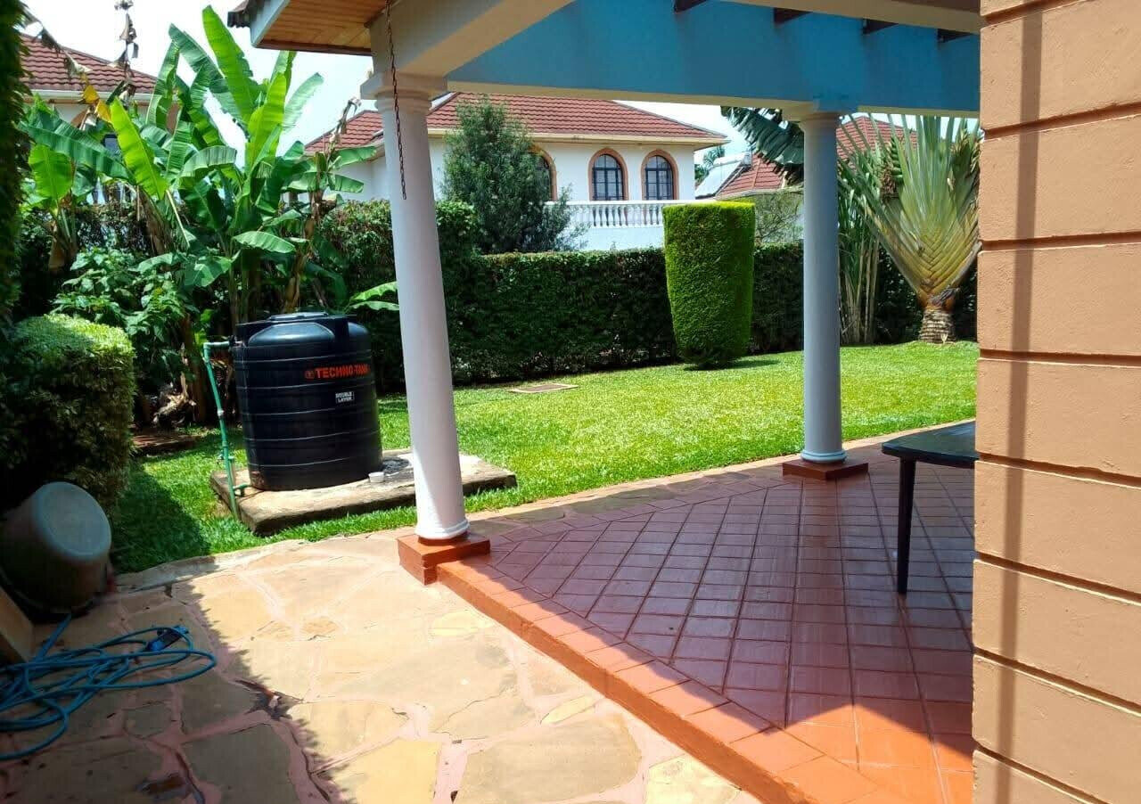 4BR All-Ensuite Townhouse with Walk-In Closets & Bathtub - Kiambu Road