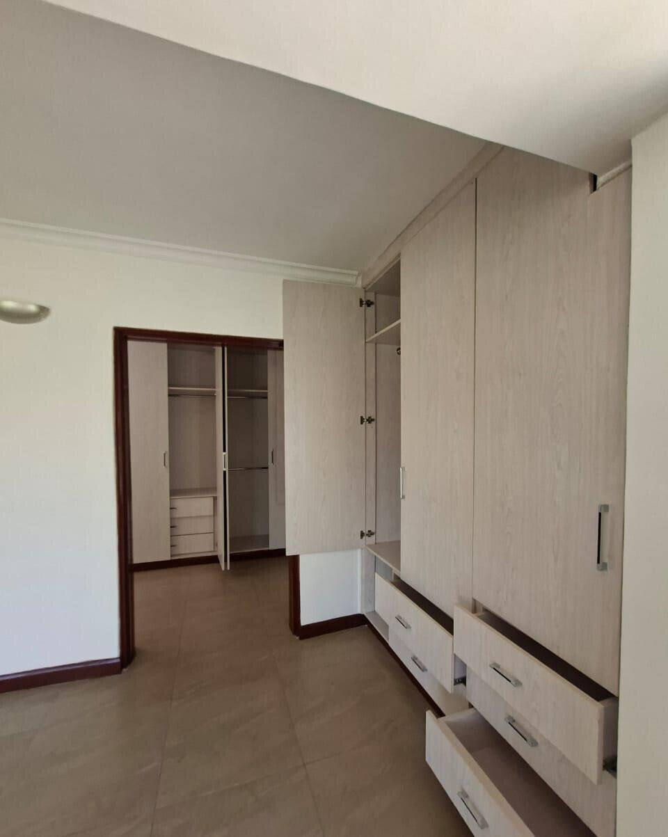 50x100 Garden Home with Parking