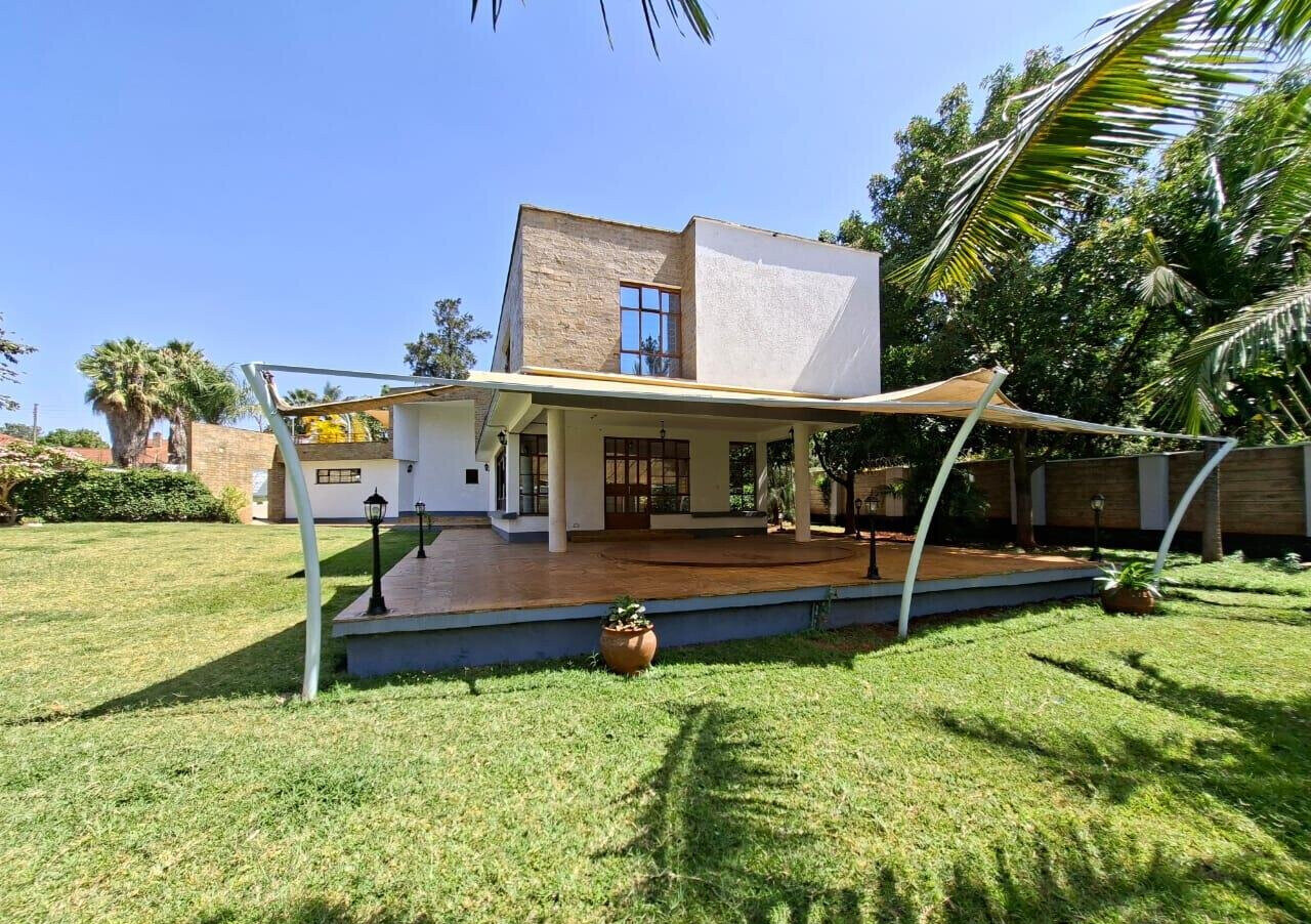 50x100 Garden Home with Parking