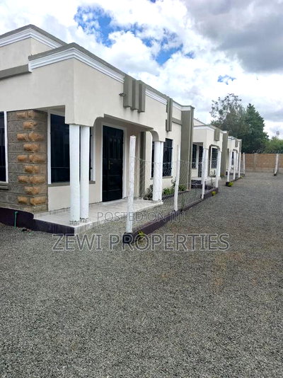 3bdrm Bungalow in Nkoroi for sale - Image 15